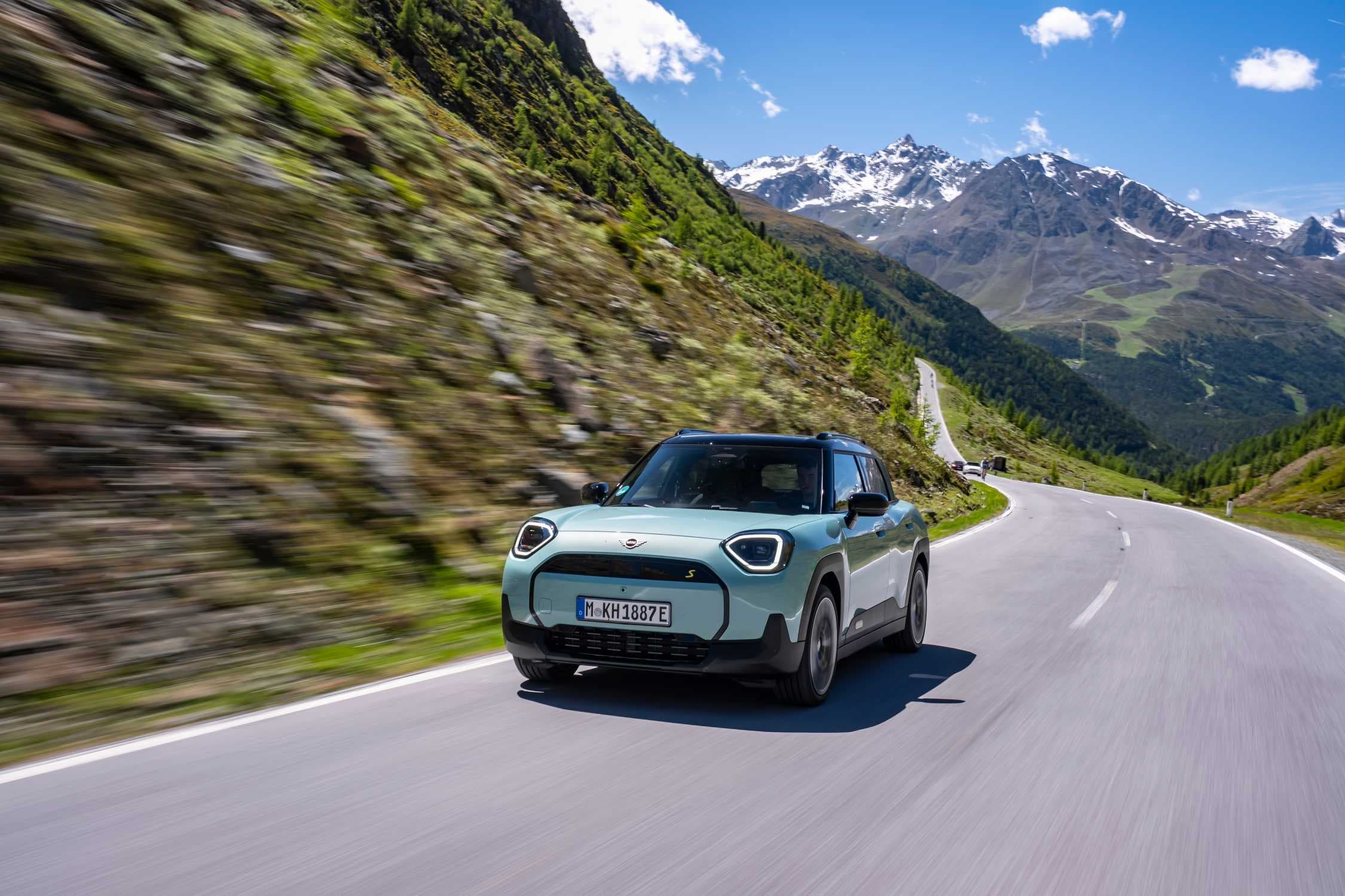 MINI AcemanSE با رنگ سبز اقیانوسی معرفی شد