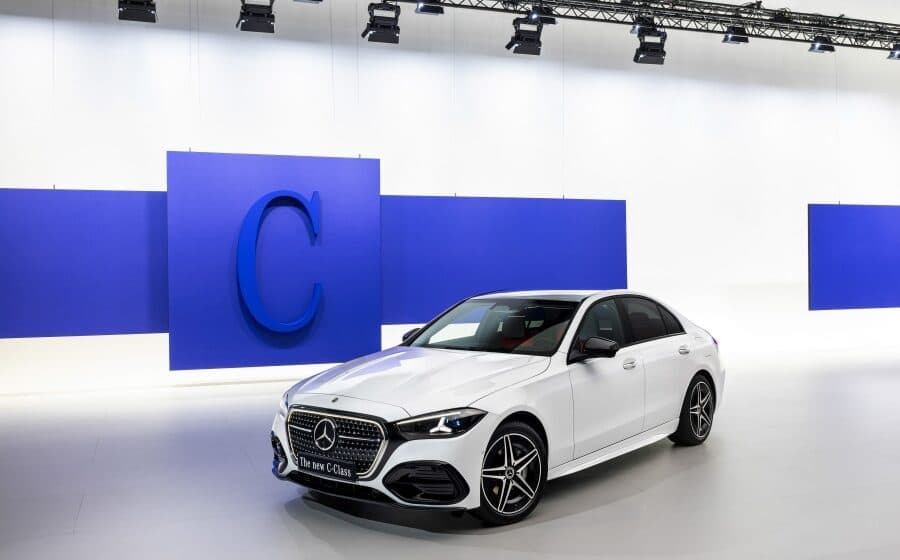 قیمت مرسدس C-Class فیس‌لیفت W206؛ از ۴۸,۸۴۴ تا بیش از ۹۰,۰۰۰ یورو